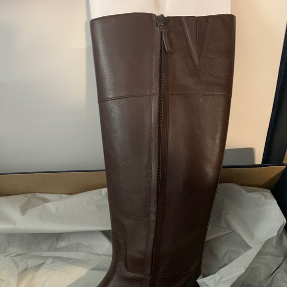 COLE HAAN RIDING BOOTS - Picture 2 of 5